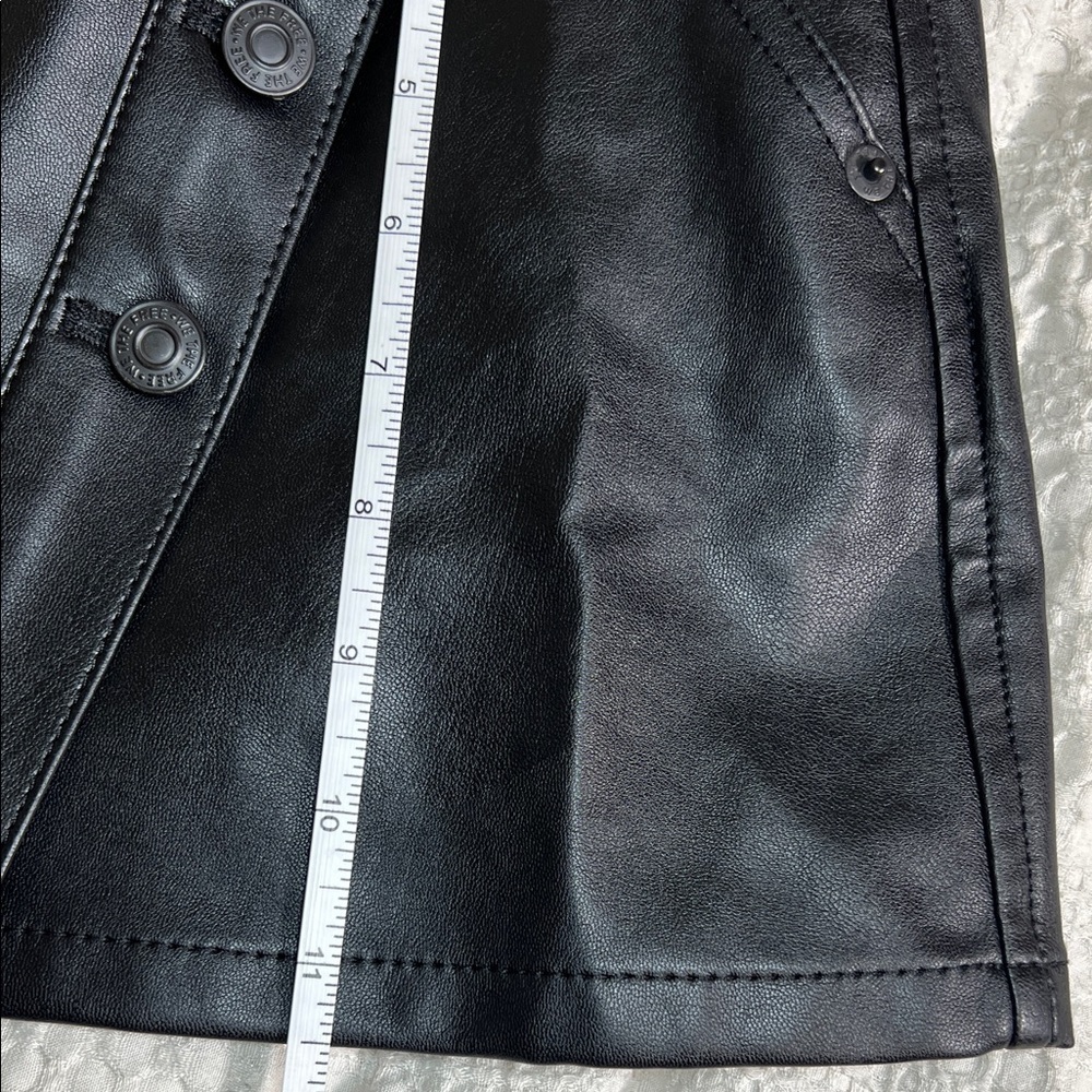 We The Free Sleek Black Mini Skirt size 24 - Picture 6 of 8